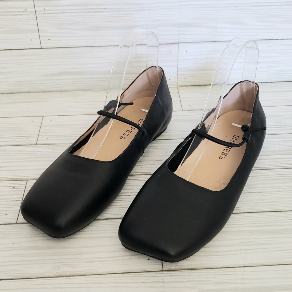 Empress Australia "The Square Toe" Mary Jane Flat, Le… Gem